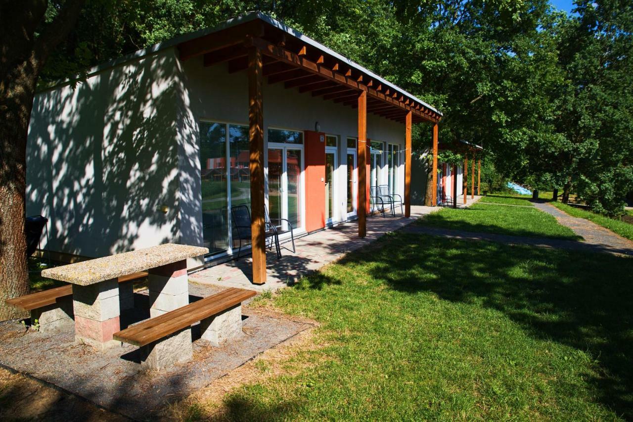 Penzion Amfik Bukovina Popovice  외부 사진
